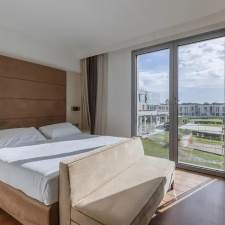 Hotiday Collection - Hotel