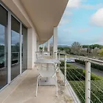 Hotiday Collection - Hotel Pisa
