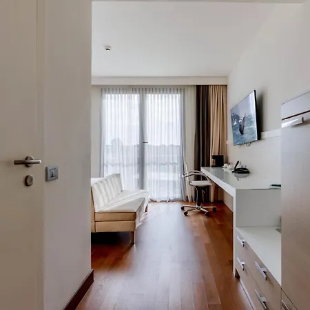 Hotel Hotiday Collection -