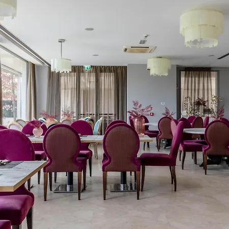 Hotel Hotiday Collection - 5*